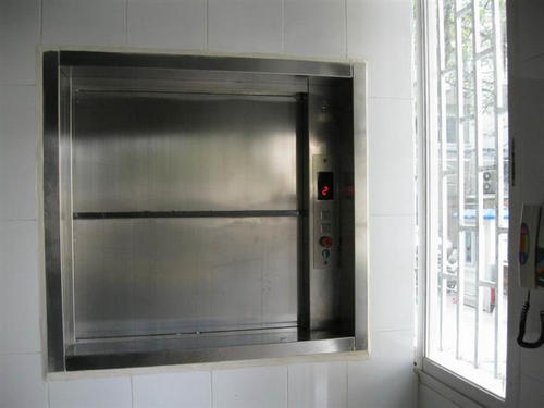 在使用傳菜梯的時候出現(xiàn)故障要怎么應(yīng)對呢 在使用傳菜梯的時候出現(xiàn)故障要怎么應(yīng)對呢